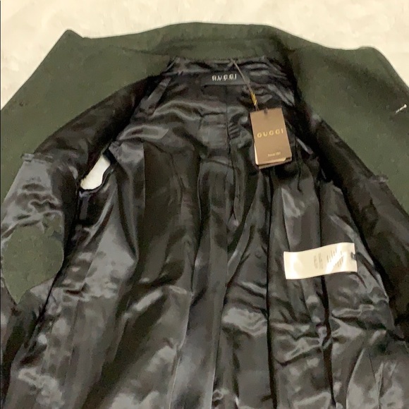 Gucci - Picture 2 of 8